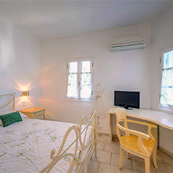 Chora Resort & Spa Folegandros - Interior View